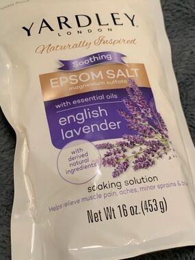 Yardley English Lavender Epsom Salt Soak